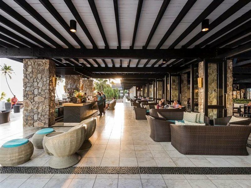 Hotel The Warwick Fiji Korolevu  Esterno foto The lobby of the hotel